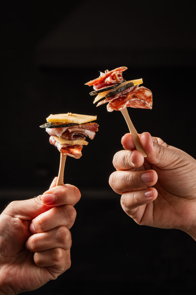 Fotografía Gastronómica de Pincho de Charcutería