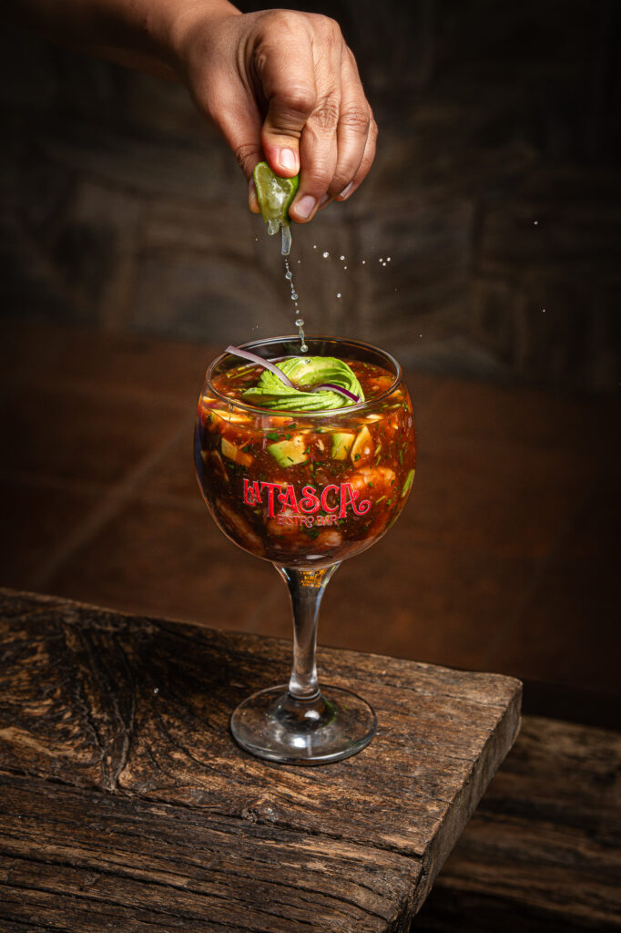 Fotografía Gastronómica Coctel de Mariscos